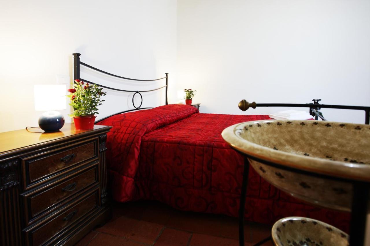 Agriturismo Le Stringaie Montepulciano Stazione Kültér fotó