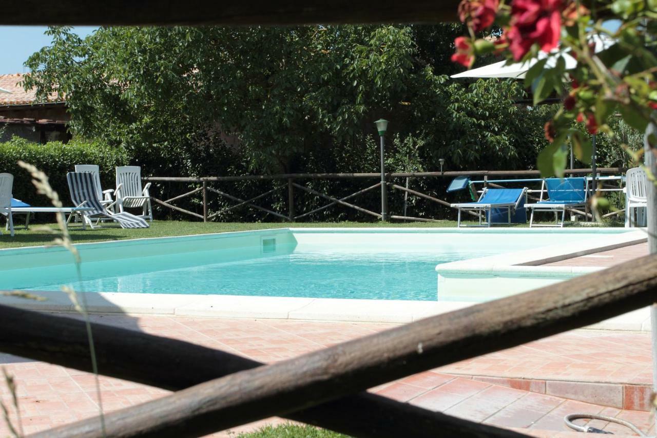 Agriturismo Le Stringaie Montepulciano Stazione Kültér fotó